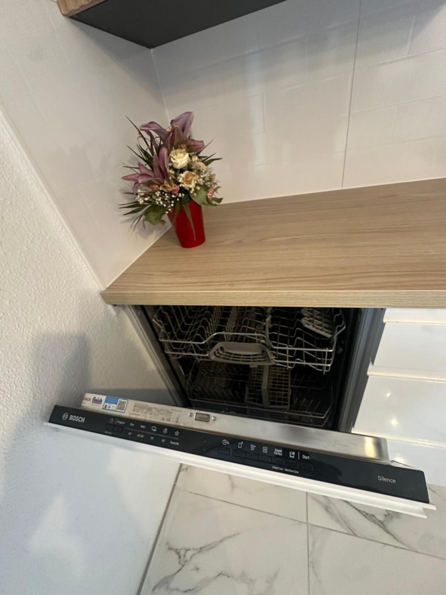 Apartamento Tres Beau Trois Pieces Avec Vue Degagee Estrasburgo Exterior foto