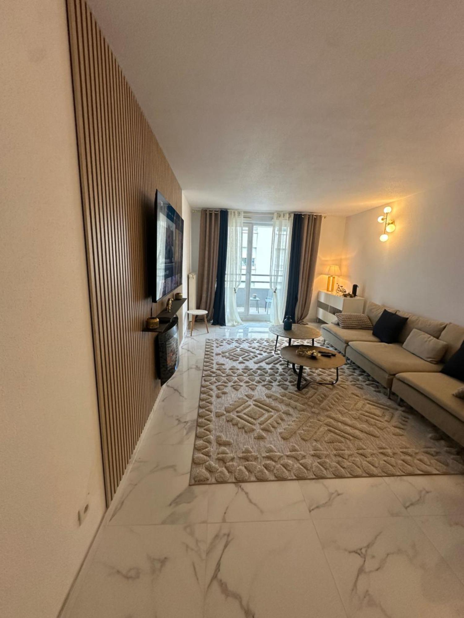 Apartamento Tres Beau Trois Pieces Avec Vue Degagee Estrasburgo Exterior foto